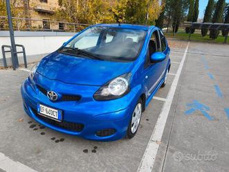 toyota aygo 1.0 12v vvt-i 5 porte sol automatica