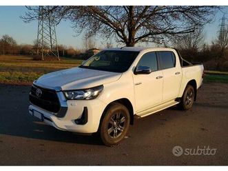toyota hilux 2.4 2021