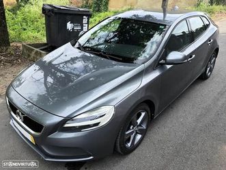volvo v40 2.0 d2 r-design momentum