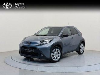 toyota - aygo x cross