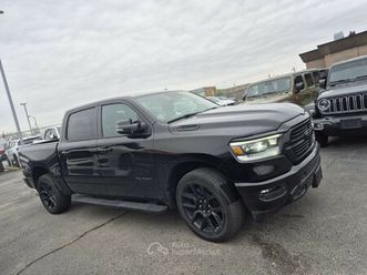 5.7 v8 crew cab sport autocarro n1