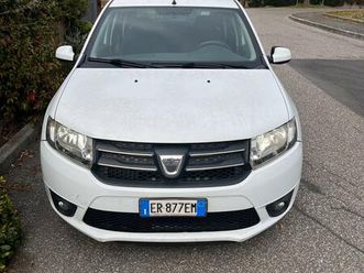 dacia sandero 2012