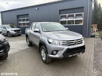 toyota hilux 4x4 double cab autm duty comfort