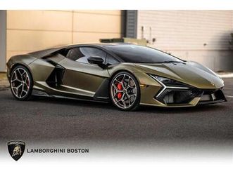 used 2025 lamborghini revuelto