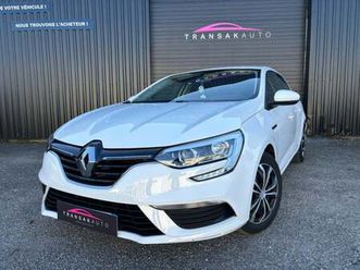renault megane iv berline tce 100 energy zen / moteur a chaine