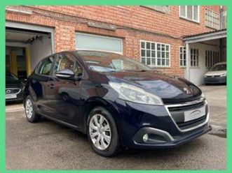 ② peugeot 208 1.2i puretech * gps/climatiseur * — peugeot — 2ememain