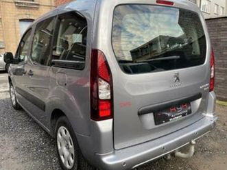 ② peugeot partner tepee 7 places 1.6 hdi euro 6 ok zones lez — peugeot — 2ememain