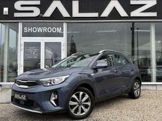 ② kia stonic 1.2i_camera_navi_bluetooth_clim_jantes — kia — 2ememain