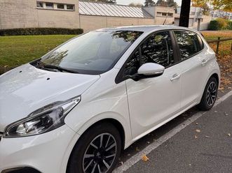 peugeot 208 1.5 bluehdi active