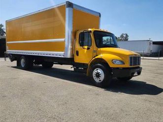 26ft box freightliner cumins a/t 26k gvw air ride 3000#alum lg+ramp
