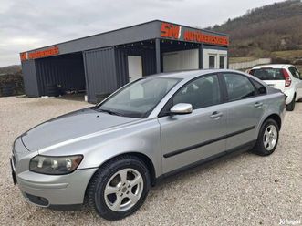 volvo s40 1.6 d kinetic szervizelt - szép állap...