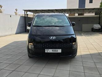 hyundai staria premium