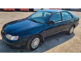 ② toyota carina — toyota — 2ememain