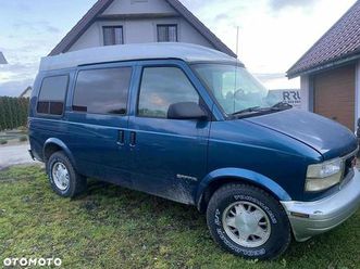 gmc safari