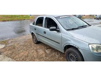 sedan 1.8 mpfi 8v 102cv 4p