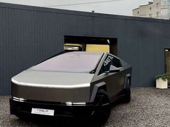 tesla cybertruck 2024