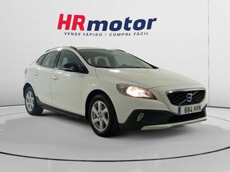 volvo v40 d2 momentum