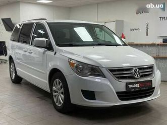 volkswagen routan 2013
