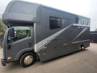 isuzu npr horsebox horse box 2009