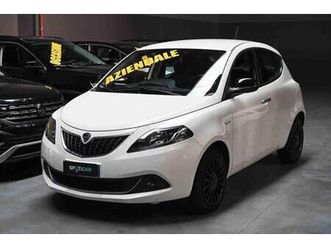 1.0 firefly 5 porte s and s hybrid silver