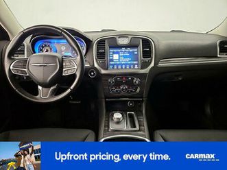 used 2019 chrysler 300 touring