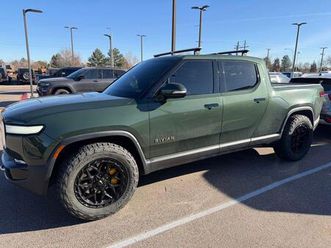 used 2022 rivian r1t adventure