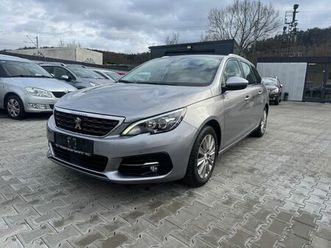 peugeot 308 sw allure 1,2 96 kw / navi / led /ahk
