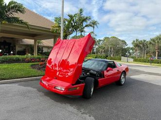 chevrolet corvette coupe