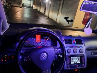 touran cross de 2010