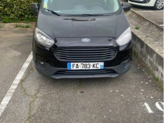 ford transit courrier