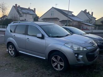 PEUGEOT 4007 peugeot-4008-tres-bon-etat