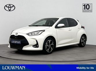 toyota yaris 1.5 hybrid 115 dynamic comfort pack | nieuw & direct leverbaar | prijs incl. alle acties | meerdere kleuren op voorraad |