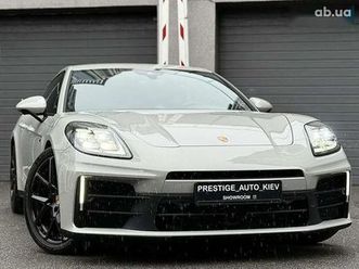 porsche panamera 2024