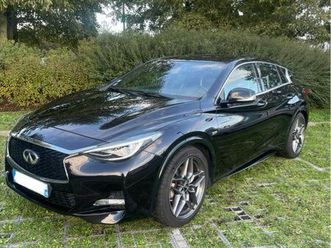 infiniti q30 s 2.0t 211 awd dct