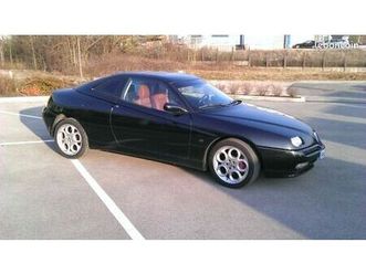 alfa romeo 3000 cc v6 220 ch