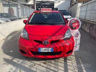 toyota aygo 1.0 12v vvt-i 5 porte sol
