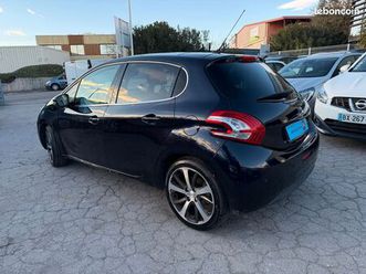 peugeot 208 i 5 portes 1.6 e-hdi fap s&s 115 t