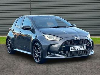 2023 toyota yaris 1.5 vvt-i gr sport (114bhp)