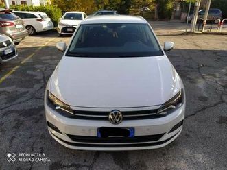 volkswagen polo polo vi 2017 5p 1.6 tdi comfortline 80cv