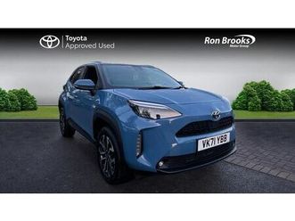2021 toyota yaris 1.5 vvt-i design (panoramic roof)