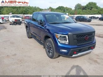 nissan titan 2023 nissan titan 4x4 crew cab pro-4x 5.6 benzyna 400km
