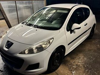 peugeot 207 cd clim affaire 2250 ht