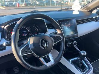 clio-v-finition-initial-90-chv-essence-1-0