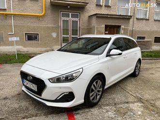 hyundai i30 cw i30 kombi 1.6 crdi 115 classic 85kw115hp m6 za 6 950 €