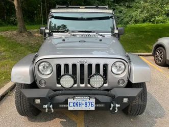 jeep sahara 2018 $ 28000