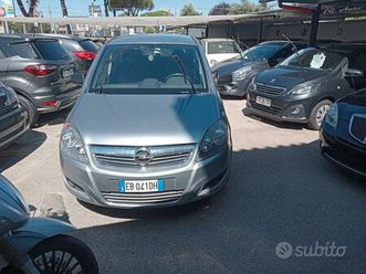opel zafira 2010