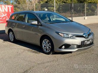 toyota auris touring sports 1.8 hybrid active