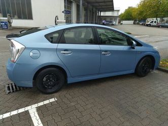 toyota prius 3, phev