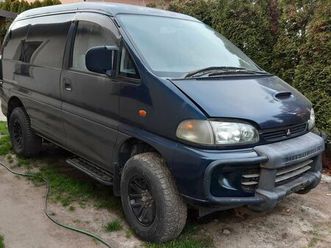 mitsubishi delica 4x4 2.8td super select kierownicą po lewej klima dobroń duży • olx.pl