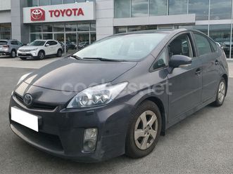 toyota prius 1.8 hsd executive